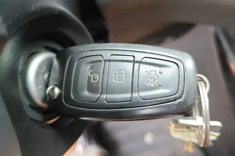 Used Ford Focus 2015 Sedan 1.6L Automatic Trend Model Vehicle Key