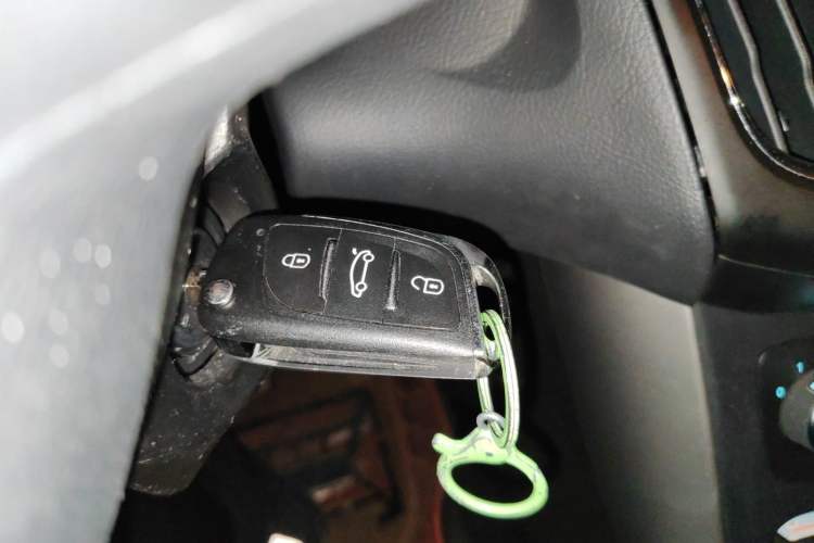 Used Ford Focus 2015 Hatchback 1.6L Automatic Comfort Model Vehicle Key
