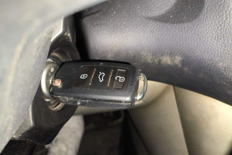 Used Ford Focus 2015 Sedan 1.6L Automatic Comfort Model Vehicle Key