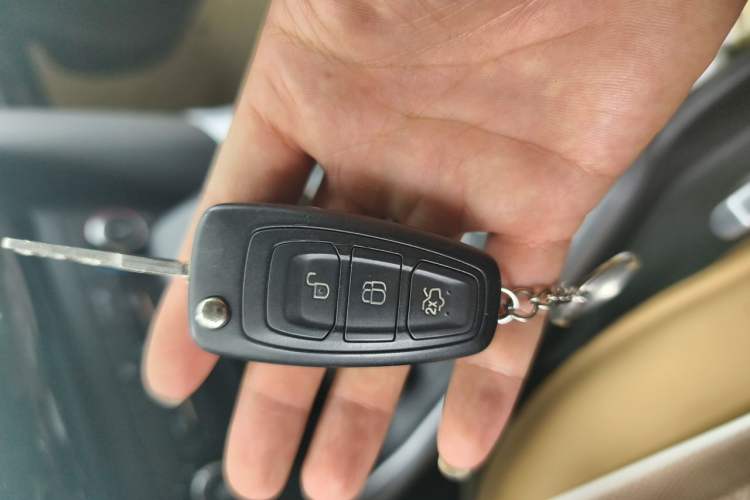 Used Ford Focus 2015 Hatchback 1.6L Automatic Comfort Model Vehicle Key