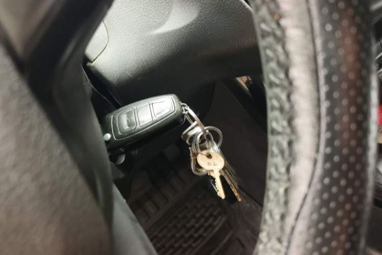 Used Ford Focus 2015 Sedan EcoBoost 180 Automatic Elite Model Vehicle Key