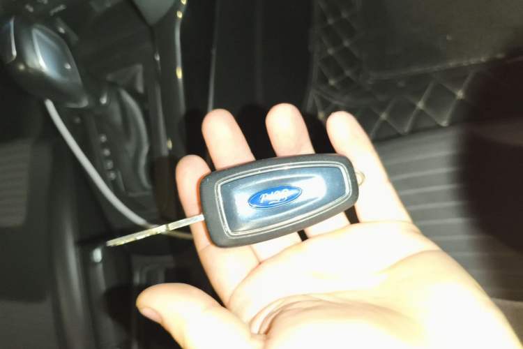 Used Ford Focus 2015 Hatchback EcoBoost 180 Automatic Elite Model Vehicle Key