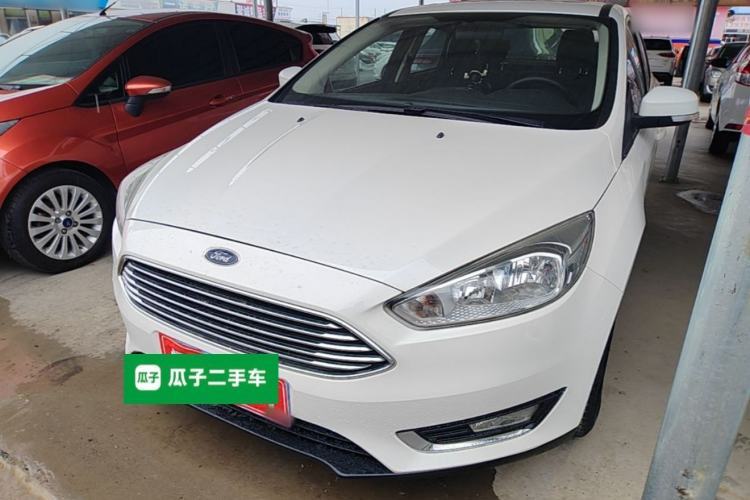 Ford Focus 2015 Sedan 1.6L Automatic Trend Model d’occasion Guazi used car, China used car export, Used car for sale, Used  cars, Cheapest cars for sale