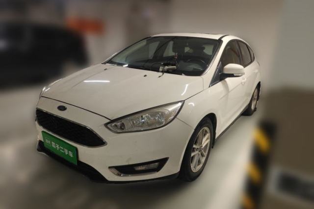 Used Ford Focus 2015 Hatchback 1.6L Automatic Fashion Edition