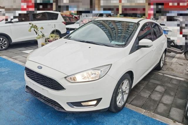 Used Ford Focus 2015 Hatchback 1.6L Automatic Fashion Edition