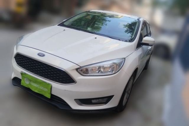 Gebrauchter Ford Focus 2015 Hatchback EcoBoost 180 Automatic Elite Model