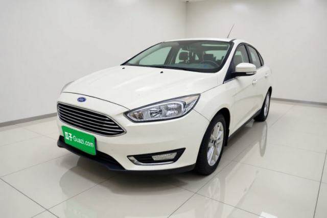 Ford Focus 2015 Sedan EcoBoost 180 Automatic Elite Model usata