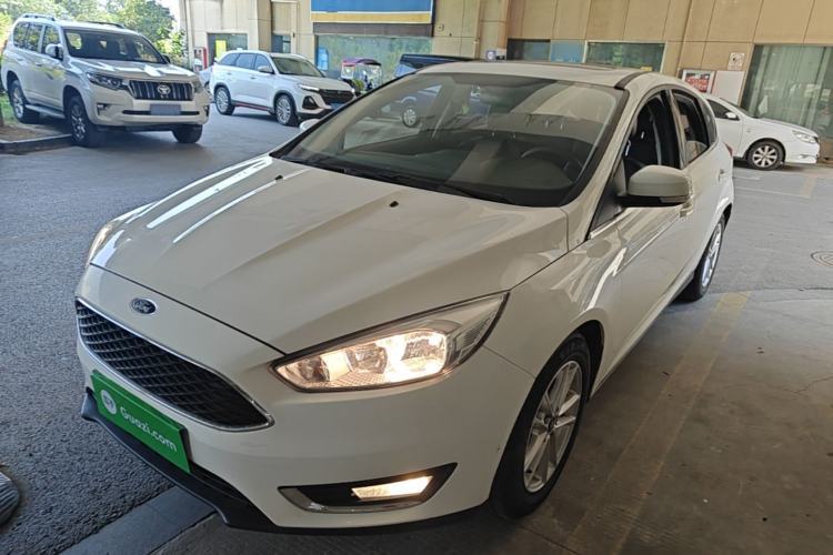 Used Ford Focus 2015 Hatchback EcoBoost 180 Automatic Elite Model Guazi used car, China used car export, Used car for sale, Used  cars, Cheapest cars for sale