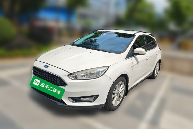 Used Ford Focus 2015 Hatchback EcoBoost 180 Automatic Elite Model Guazi used car, China used car export, Used car for sale, Used cars, Cheapest cars for sale