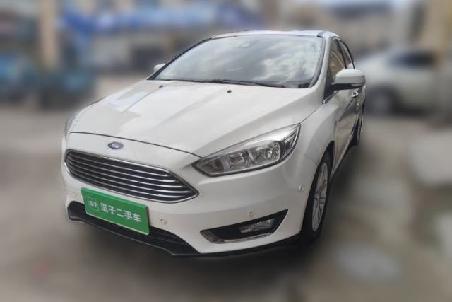 Used Ford Focus 2015 Sedan EcoBoost 180 Automatic Flagship Model