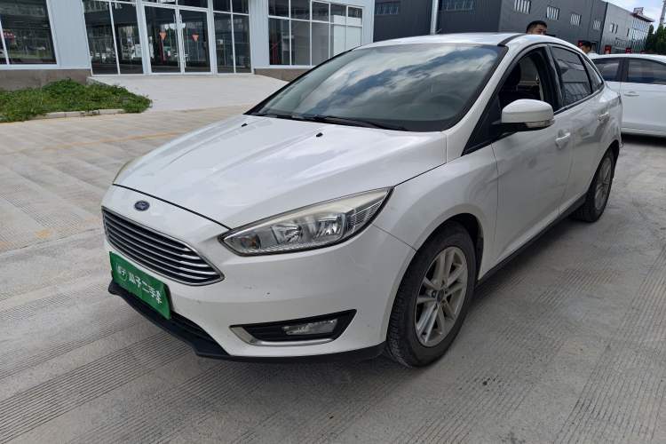 Used Ford Focus 2015 Sedan 1.6L Automatic Trend Model Guazi used car, China used car export, Used car for sale, Used  cars, Cheapest cars for sale
