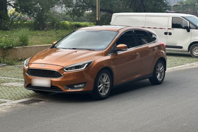 Used Ford Focus 2015 Hatchback EcoBoost 125 Automatic Supreme Style Edition