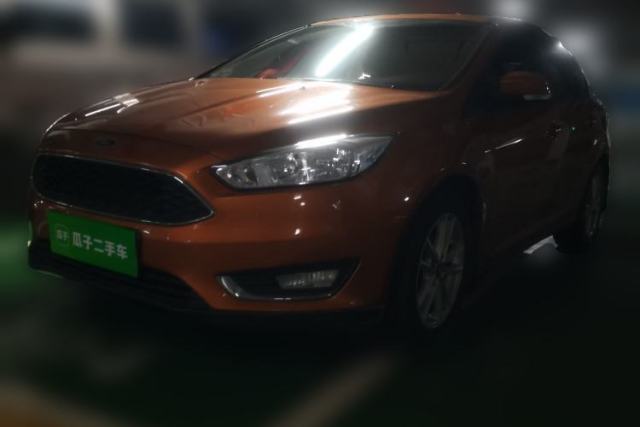 Ford Focus 2015 Hatchback 1.6L Automatic Fashion Edition с пробегом