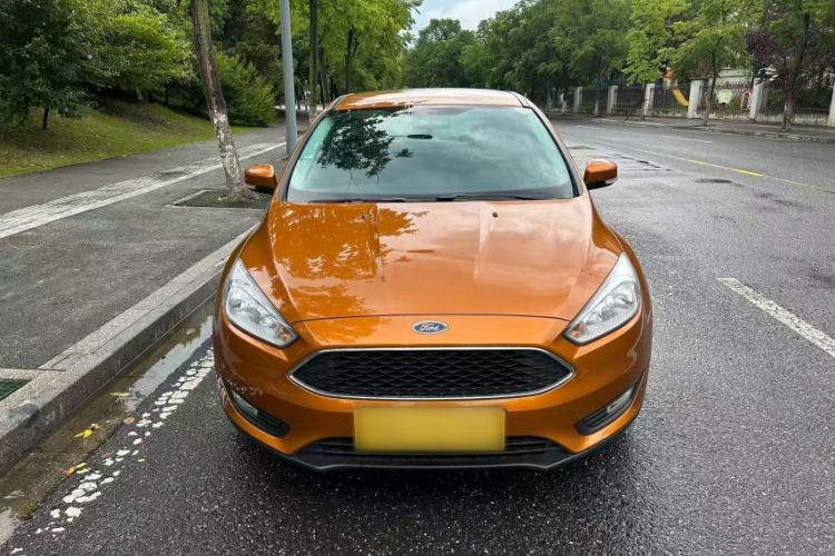 Used Ford Focus 2015 Hatchback 1.6L Automatic Comfort Model Exterior 7