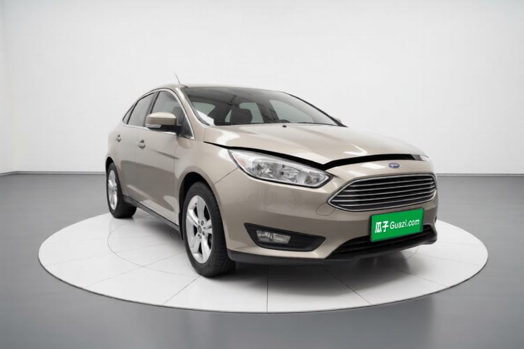 Used Ford Focus 2015 Sedan 1.6L Automatic Comfort Model Front Right 45 Deg