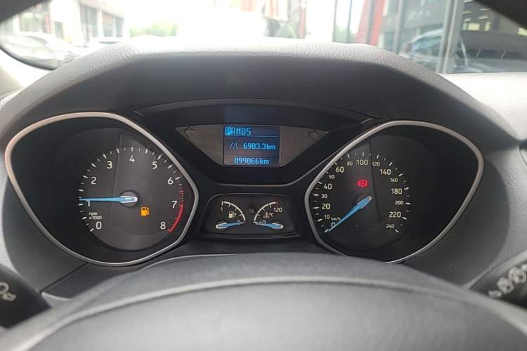 Used Ford Focus 2015 Hatchback 1.6L Automatic Comfort Model Instrument Cluster