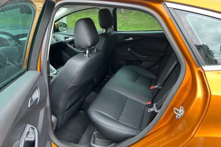 Used Ford Focus 2015 Hatchback 1.6L Automatic Comfort Model Interior 1