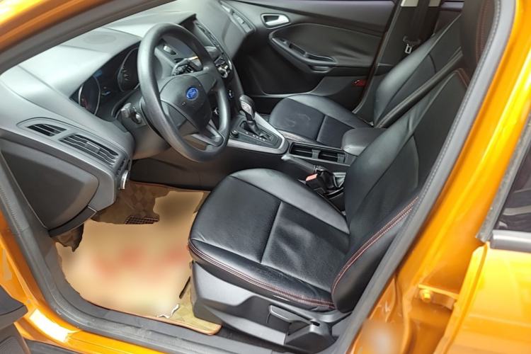 Used Ford Focus 2015 Hatchback 1.6L Automatic Comfort Model Left Front Seat