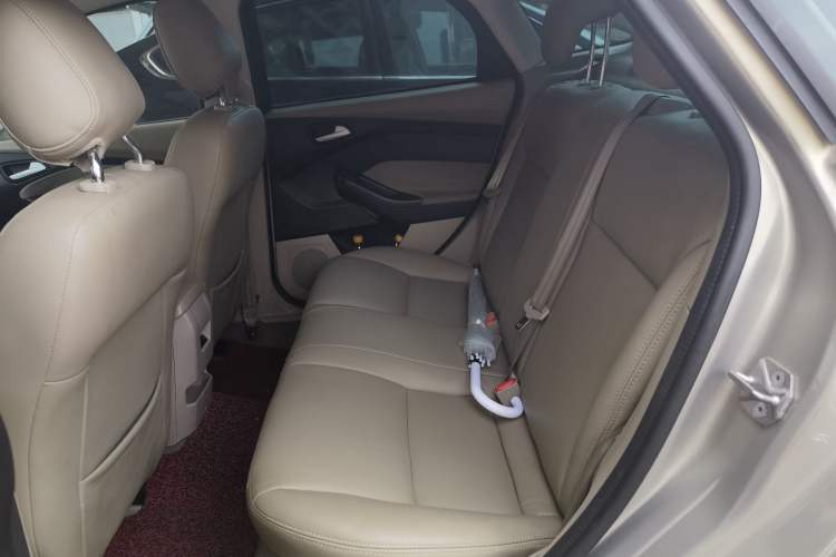 Used Ford Focus 2015 Sedan 1.6L Automatic Comfort Model Left Rear Seat