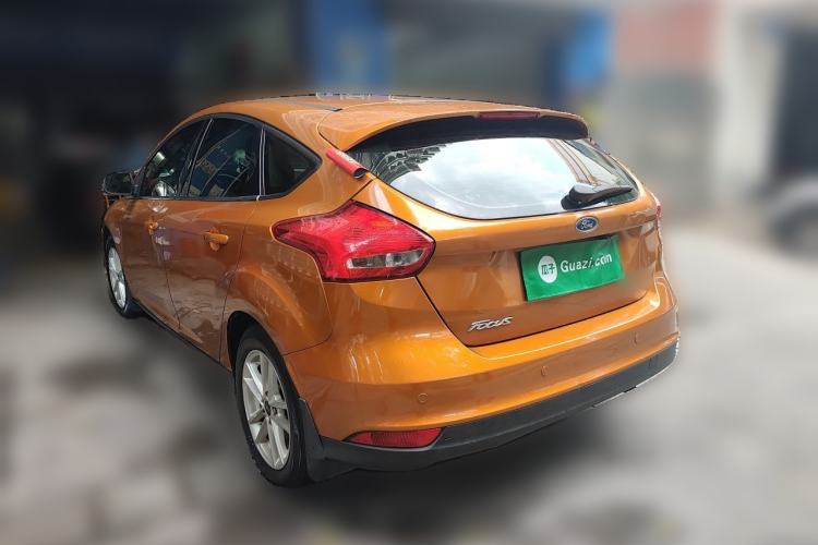 Used Ford Focus 2015 Hatchback 1.6L Automatic Fashion Edition Rear Left 45 Deg