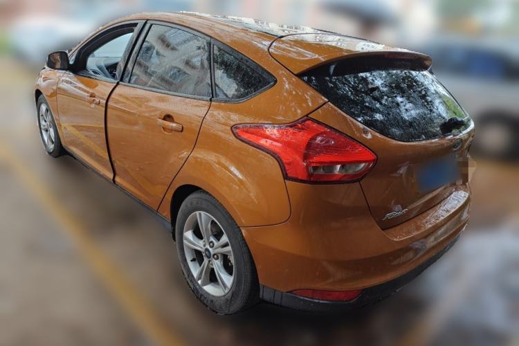 Used Ford Focus 2015 Hatchback 1.6L Manual Comfort Edition Rear Left 45 Deg