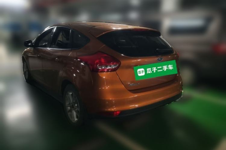 Used Ford Focus 2015 Hatchback 1.6L Automatic Fashion Edition Rear Left 45 Deg