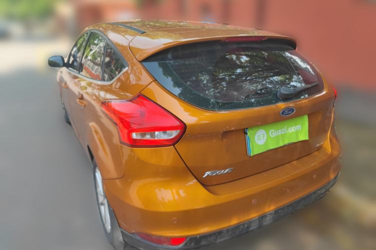 Used Ford Focus 2015 Hatchback EcoBoost 180 Automatic Elite Model Rear Left 45 Deg