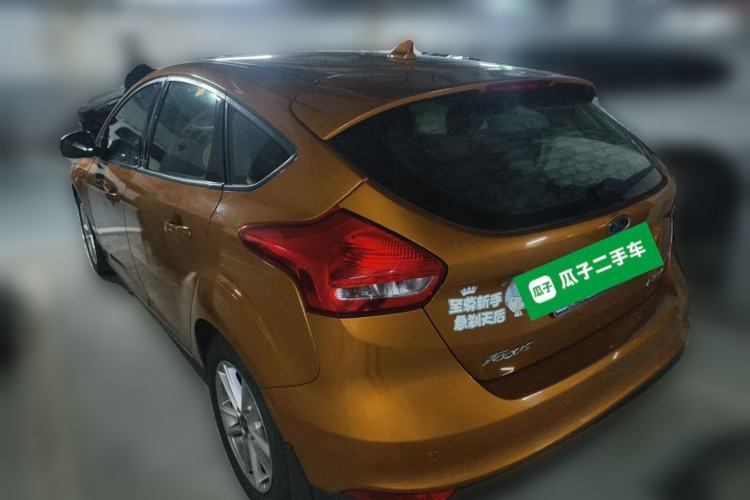 Used Ford Focus 2015 Hatchback 1.6L Automatic Fashion Edition Rear Left 45 Deg