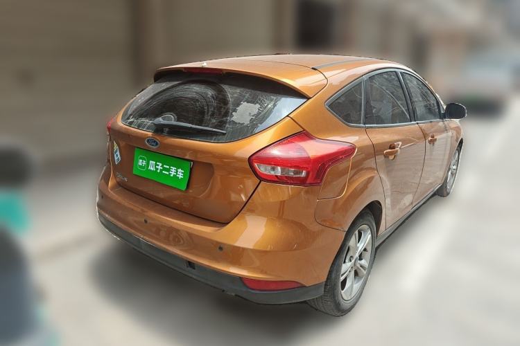 Used Ford Focus 2015 Hatchback 1.6L Automatic Comfort Model Rear Right 45 Deg