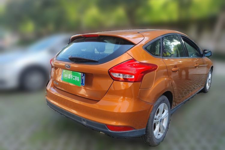 Used Ford Focus 2015 Hatchback 1.6L Automatic Comfort Model Rear Right 45 Deg