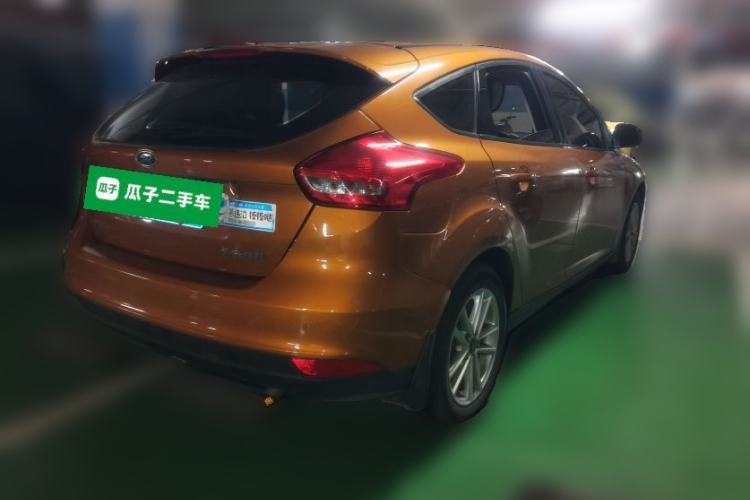 Used Ford Focus 2015 Hatchback 1.6L Automatic Fashion Edition Rear Right 45 Deg
