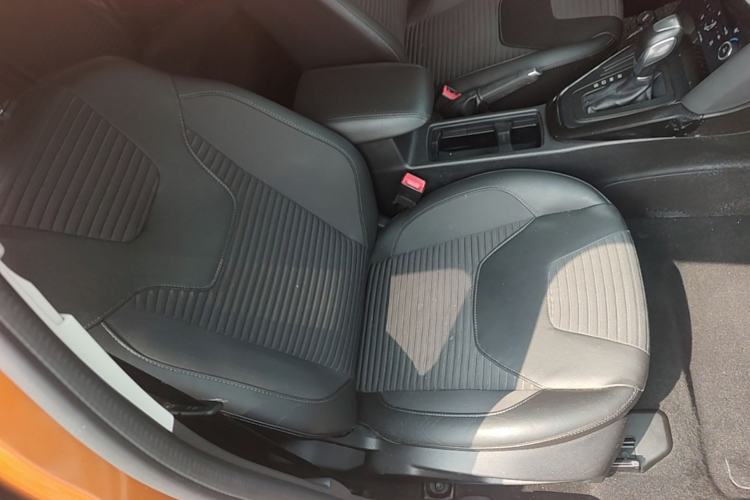 Used Ford Focus 2015 Hatchback 1.6L Automatic Fashion Edition Right Front Seat