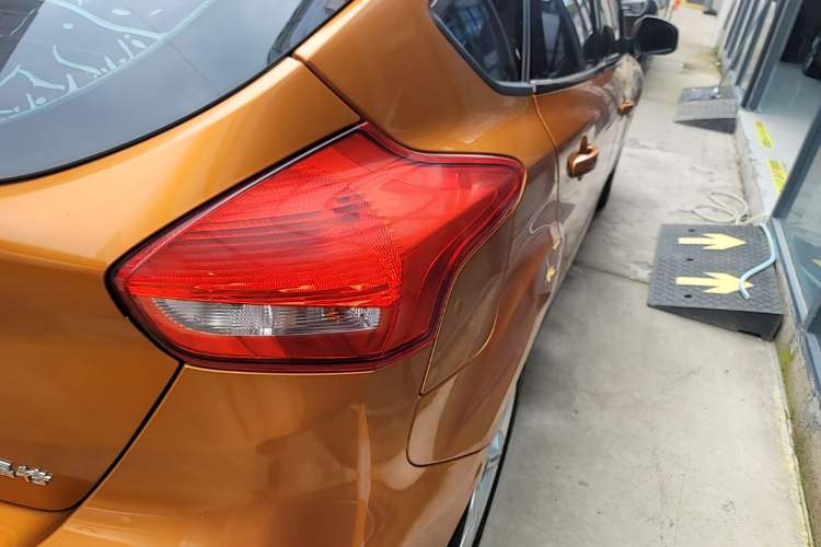 Used Ford Focus 2015 Hatchback 1.6L Automatic Comfort Model Right Rear Taillight