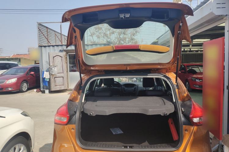 Used Ford Focus 2015 Hatchback 1.6L Automatic Comfort Model Trunk