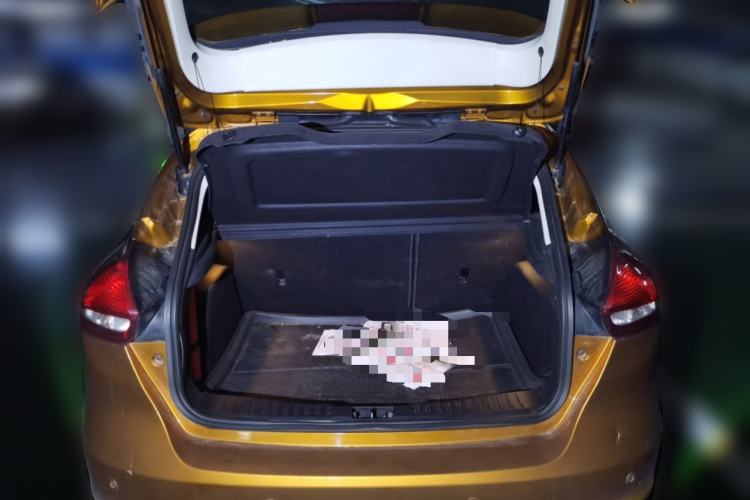 Used Ford Focus 2015 Hatchback 1.6L Automatic Fashion Edition Trunk