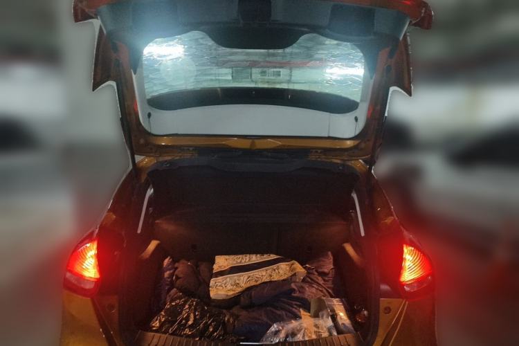 Used Ford Focus 2015 Hatchback 1.6L Automatic Fashion Edition Trunk