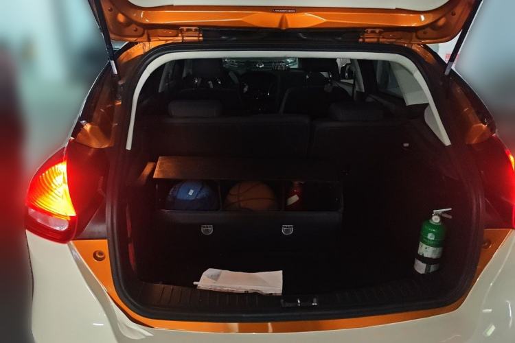 Used Ford Focus 2015 Hatchback 1.6L Automatic Comfort Model Trunk