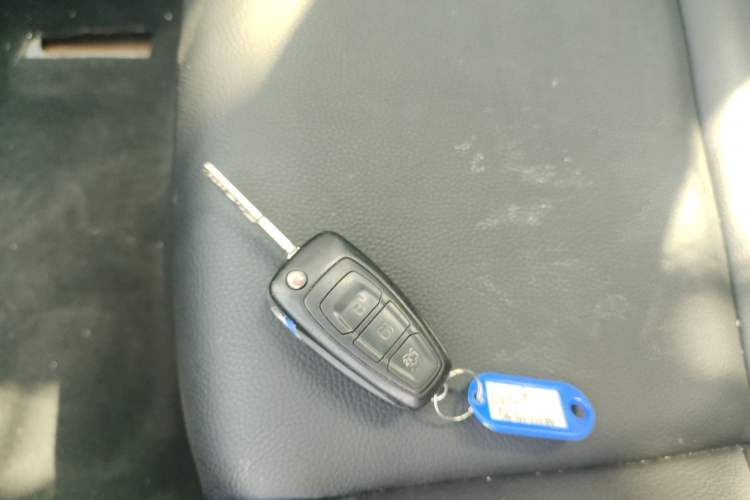 Used Ford Focus 2015 Hatchback 1.6L Automatic Comfort Model Vehicle Key