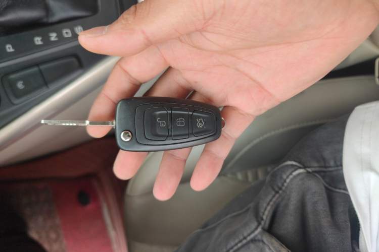 Used Ford Focus 2015 Hatchback EcoBoost 180 Automatic Elite Model Vehicle Key