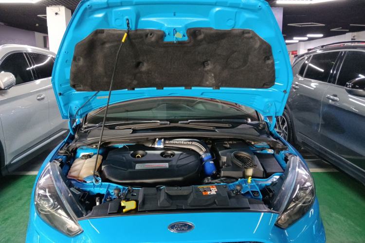 Used Ford Focus 2016 2.3T RS Track Edition Engine Bay