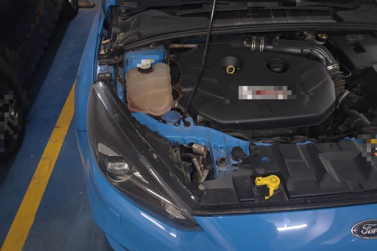 Used Ford Focus 2016 2.3T RS Track Edition Engine Bay Right