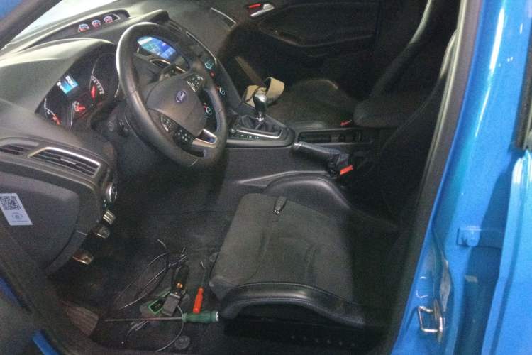 Used Ford Focus 2016 2.3T RS Track Edition Left Front Seat