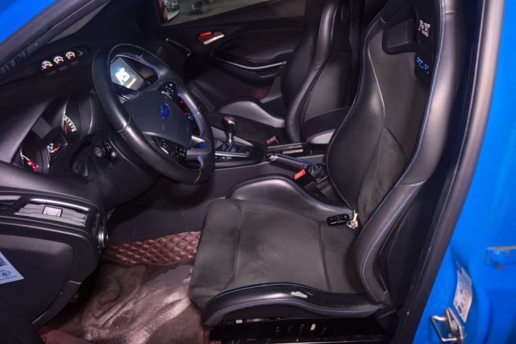 Used Ford Focus 2016 2.3T RS Track Edition Left Front Seat
