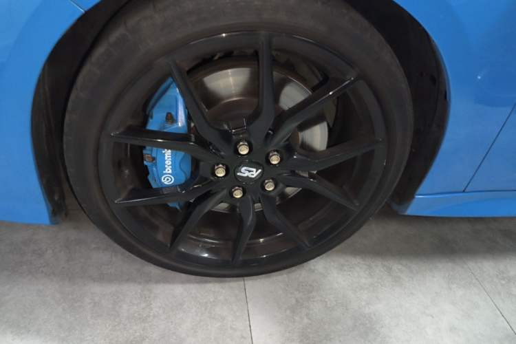 Used Ford Focus 2016 2.3T RS Track Edition Left Front Wheel Hub