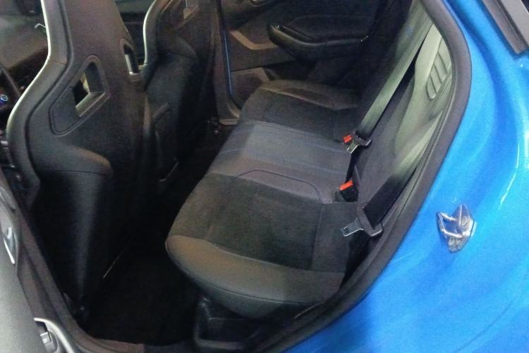 Used Ford Focus 2016 2.3T RS Track Edition Left Rear Seat