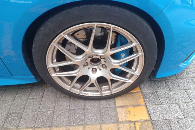 Used Ford Focus 2016 2.3T RS Track Edition Right Front Wheel Hub