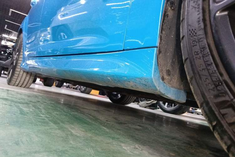 Used Ford Focus 2016 2.3T RS Track Edition Right Side Sill