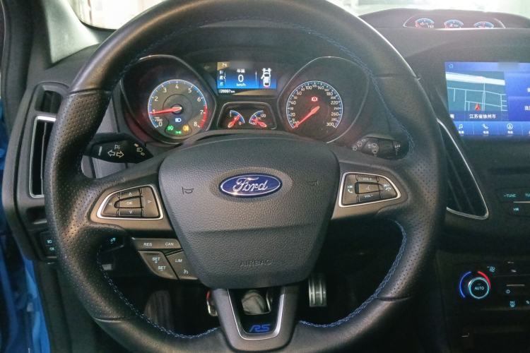 Used Ford Focus 2016 2.3T RS Track Edition Steering Wheel