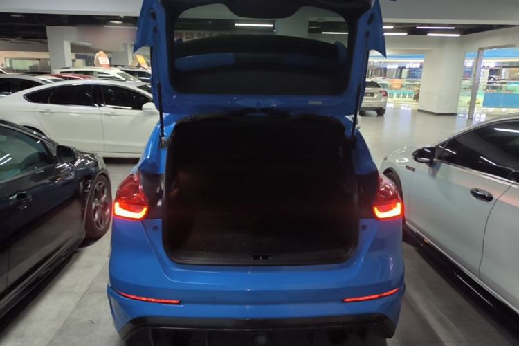 Used Ford Focus 2016 2.3T RS Track Edition Trunk