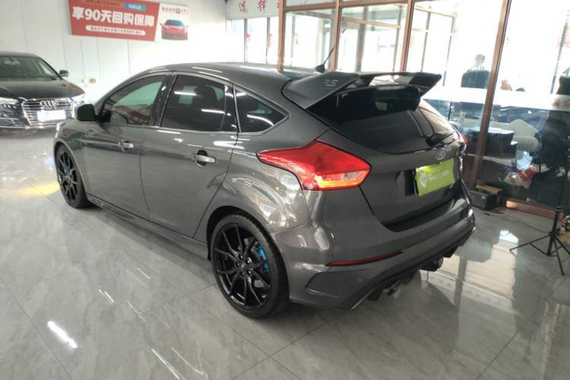 Used Ford Focus 2016 2.3T RS Track Edition Exterior 2